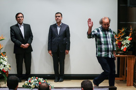 علی محمد قاسمی، حجت‌الله ایوبی و شفیع آقا محمدیان در مراسم تودیع و معارفه مدیرعامل مرکز گسترش سینمای مستند و تجربی